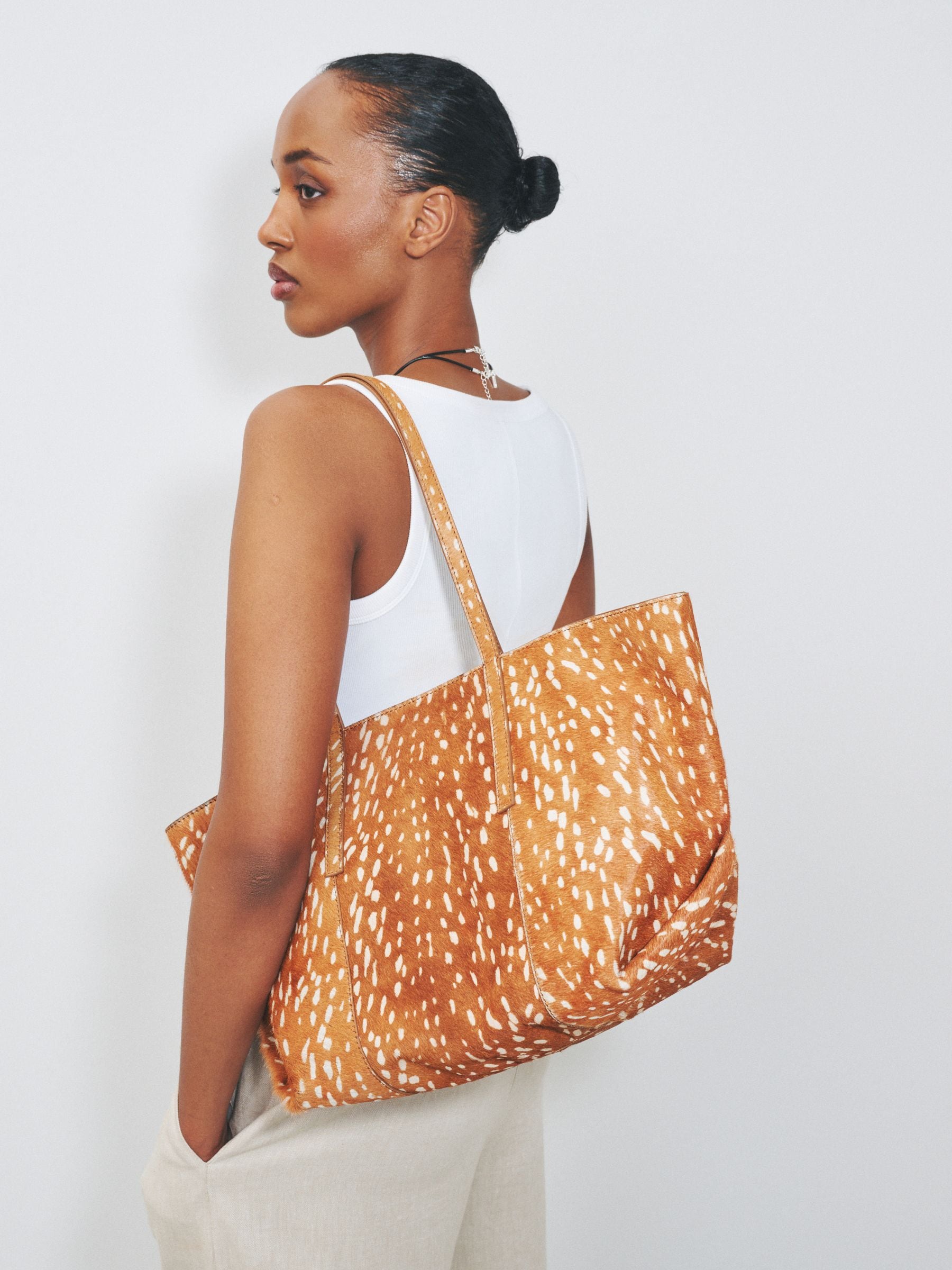 Buy Animal N. Premium Leather Deer Print Shoulder Bag from the