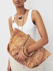 Animal N.Premium Leather Deer Print Shoulder Bag - Image 3 of 10