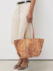 Animal N.Premium Leather Deer Print Shoulder Bag - Image 4 of 10