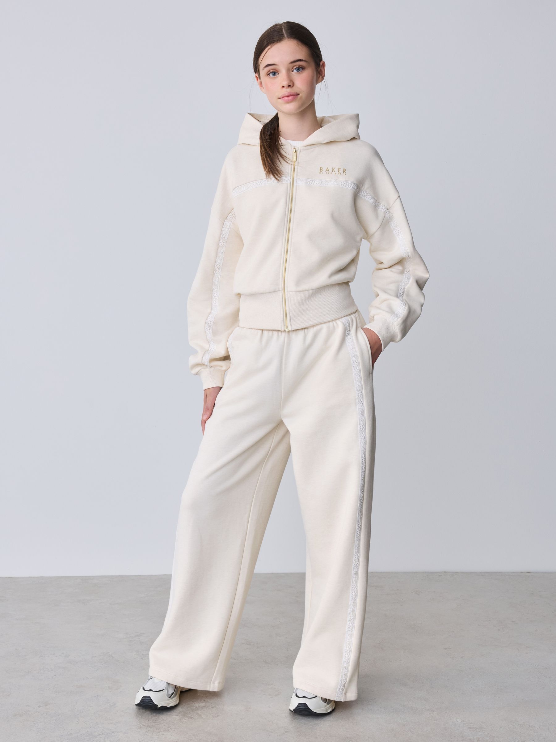 Next：日本 Baker by Ted Baker 2 Piece Marl Lace Trim Zip-Through