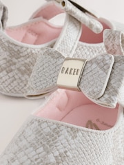 Baker by Ted Baker Ivory Snake Padders Shoes With Bow - Image 4 of 6