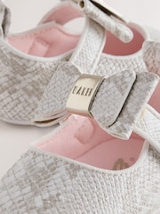 Baker by Ted Baker Ivory Snake Padders Shoes With Bow - Image 5 of 6