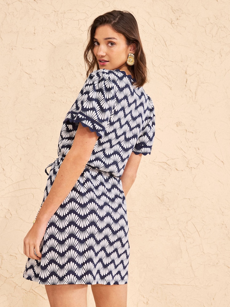 Love & Roses Navy Geo Wave Print Petite V-Neck Scallop Jersey Mini Dress - Image 4 of 4 Love & Roses Navy Geo Wave Print Petite V-Neck Scallop Jersey Mini Dress - Image 4 of 4