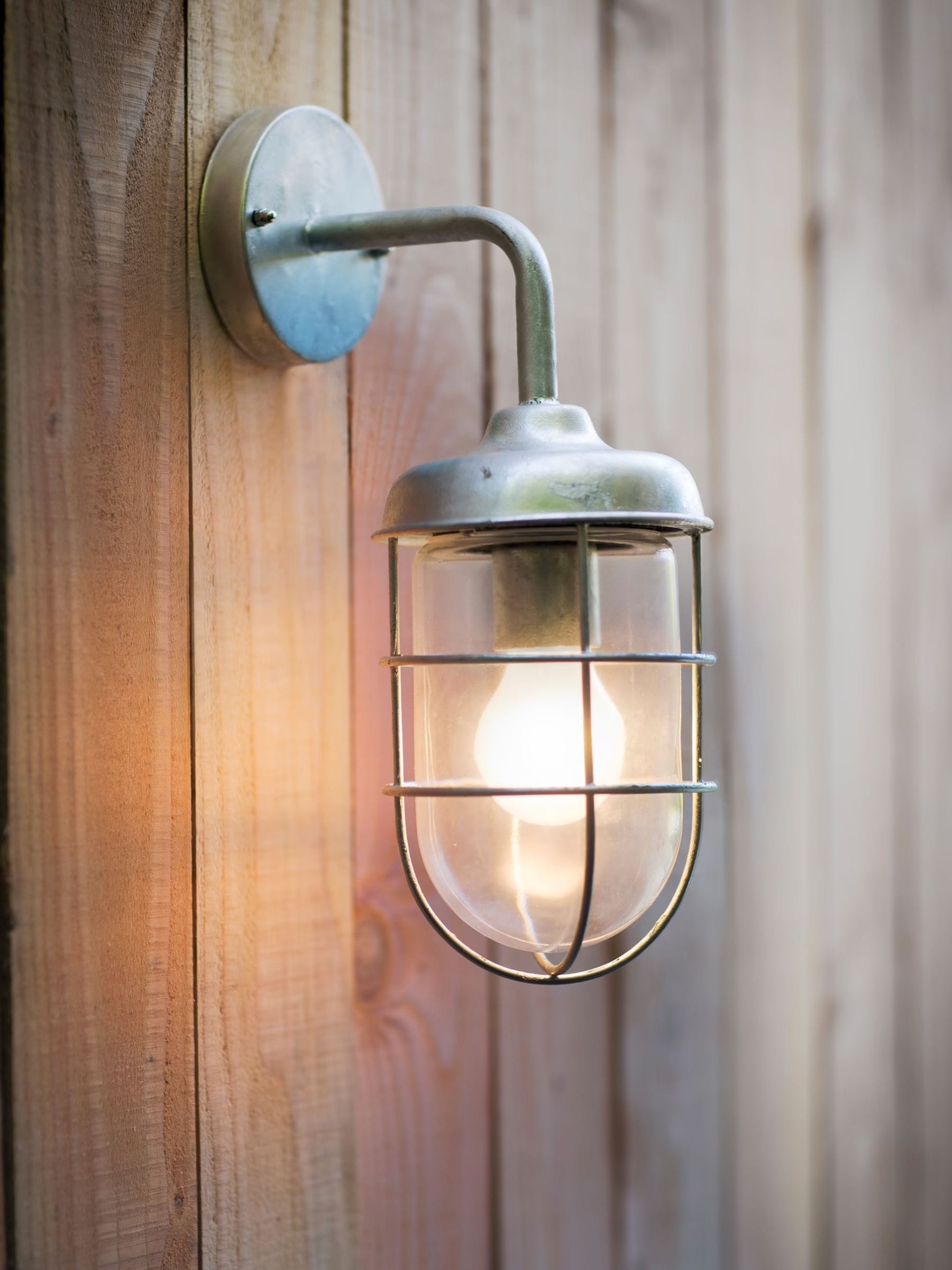 Stylish Garden Trading Outdoor Wall Light Harbour Modern St Ives Galvanised - Image 4