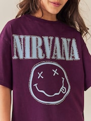Beere - Nirvana Stud Oversized Graphic T-Shirt (3-16yrs) - Bild 4 von 8