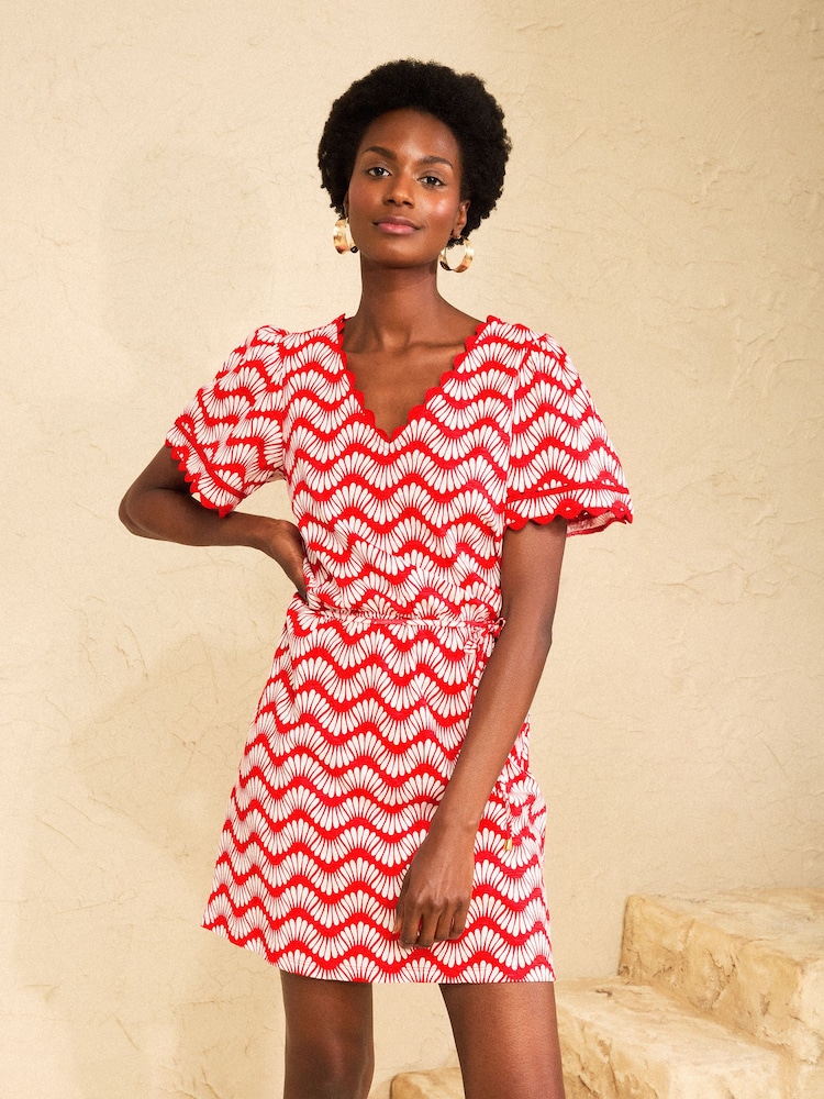 Love & Roses Red Geo Wave Print V-Neck Scallop Jersey Mini Dress - Image 1 of 4