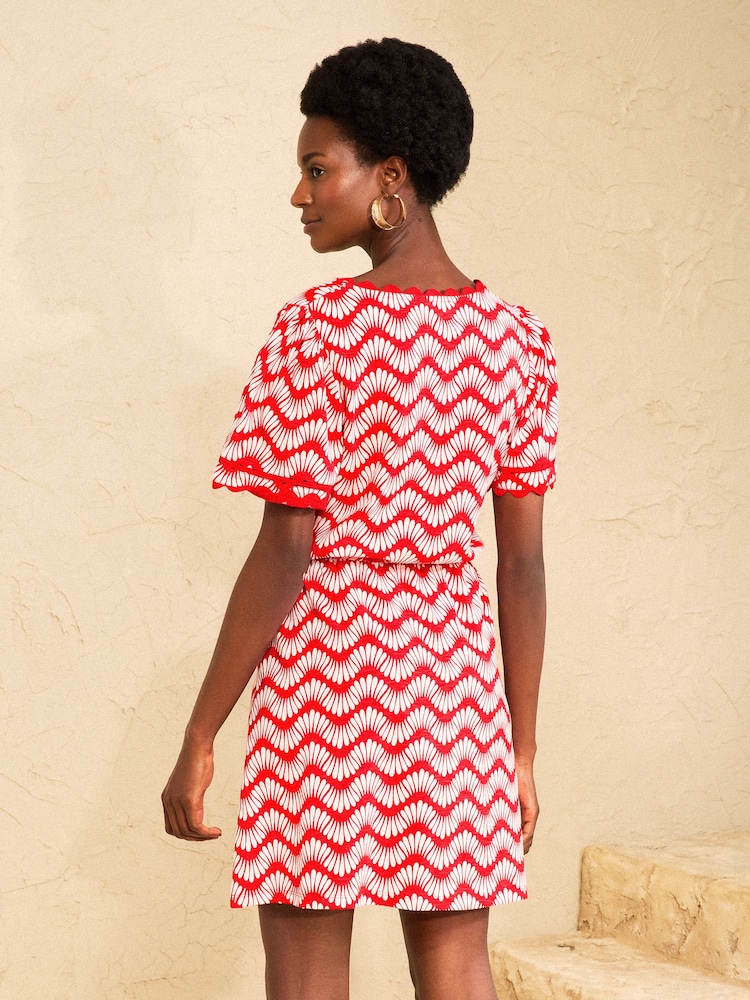 Love & Roses Red Geo Wave Print V-Neck Scallop Jersey Mini Dress - Image 4 of 4