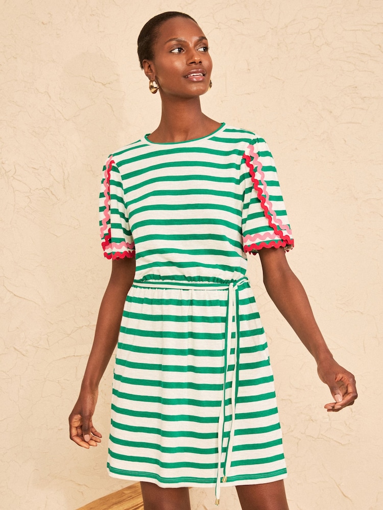 Love & Roses Ric Rac Petal Sleeve Mini Dress - Imagen 1 de 4 Love & Roses Ric Rac Petal Sleeve Mini Dress - Imagen 1 de 4
