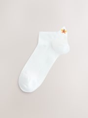 فراشة - حزمة من 4 جوارب رياضية مُزيّنة بتطريز - صورة 3 من 7