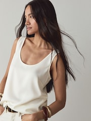 Ecru - Satin Scoopneck Cami Top - Billede 3 af 7