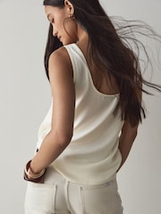 Ecru - Satin Scoopneck Cami Top - Billede 4 af 7