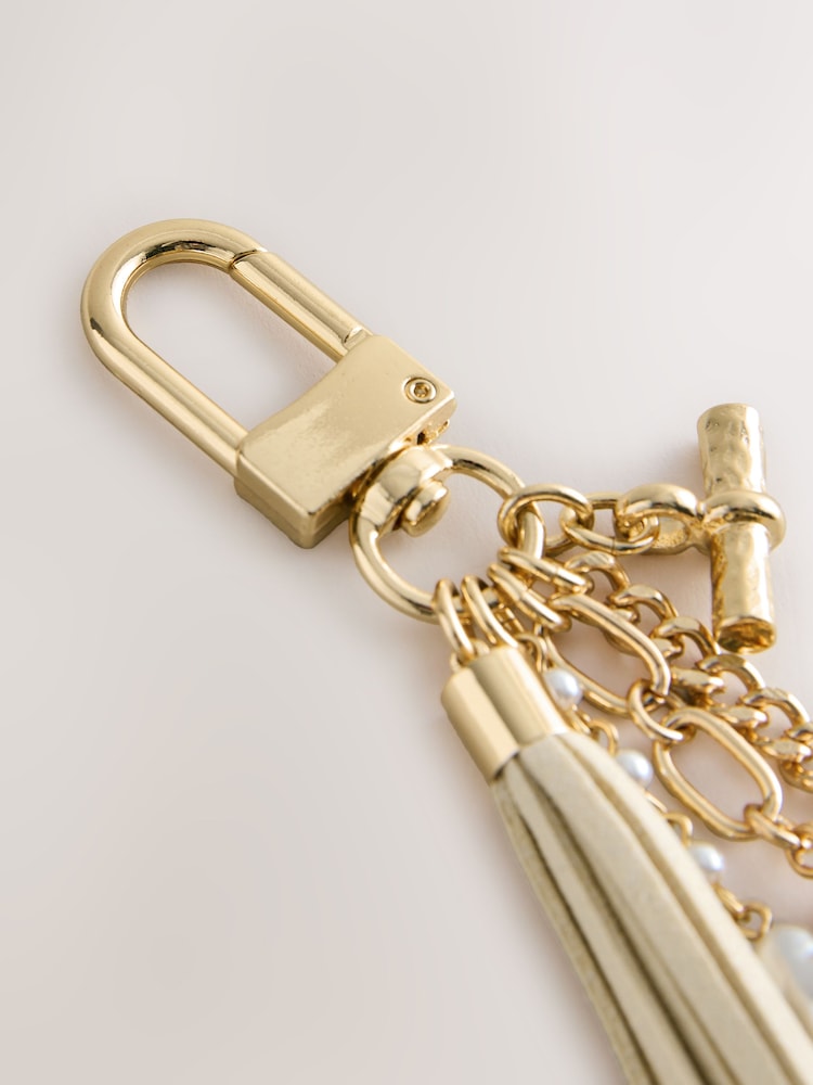 Gold Beaded Shell Bag Charm - Image 2 of 3 Gold Beaded Shell Bag Charm - Image 2 of 3