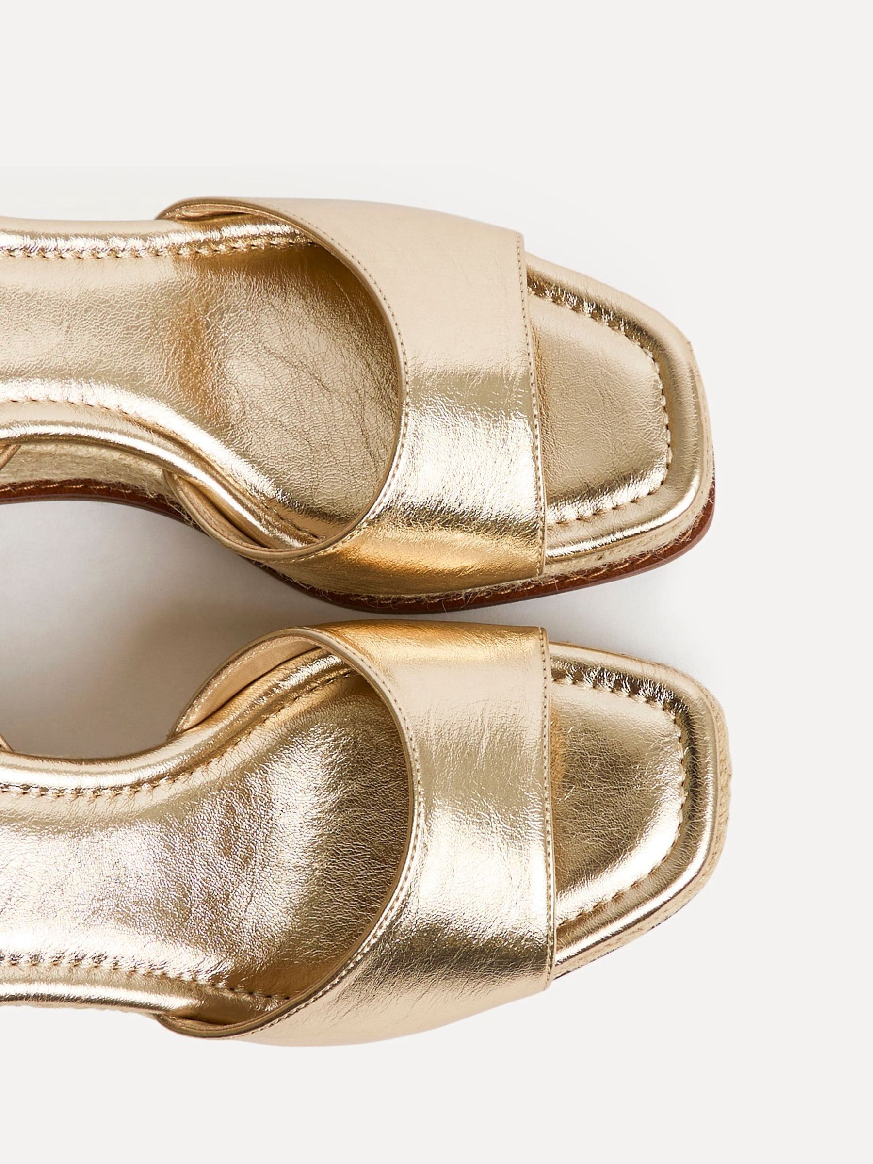 ヨッシー　ハートゴールド Buy Linzi Gold Scene Espadrille Platform Wedge Sandals from Next USA