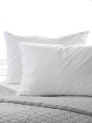 The Linen Consultancy 5 Star Hotel Concept Softened Pillow - Image 1 of 2