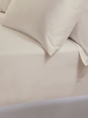 The Linen Consultancy TLC 5 Star Hotel Concept 500TC Cotton Sateen Fitte Sheet - صورة 3 من 3