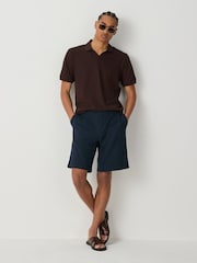Marrón - Short Sleeve Trophy Neck Pique Polo Shirt - Imagen 2 de 7