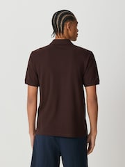 Marrón - Short Sleeve Trophy Neck Pique Polo Shirt - Imagen 3 de 7