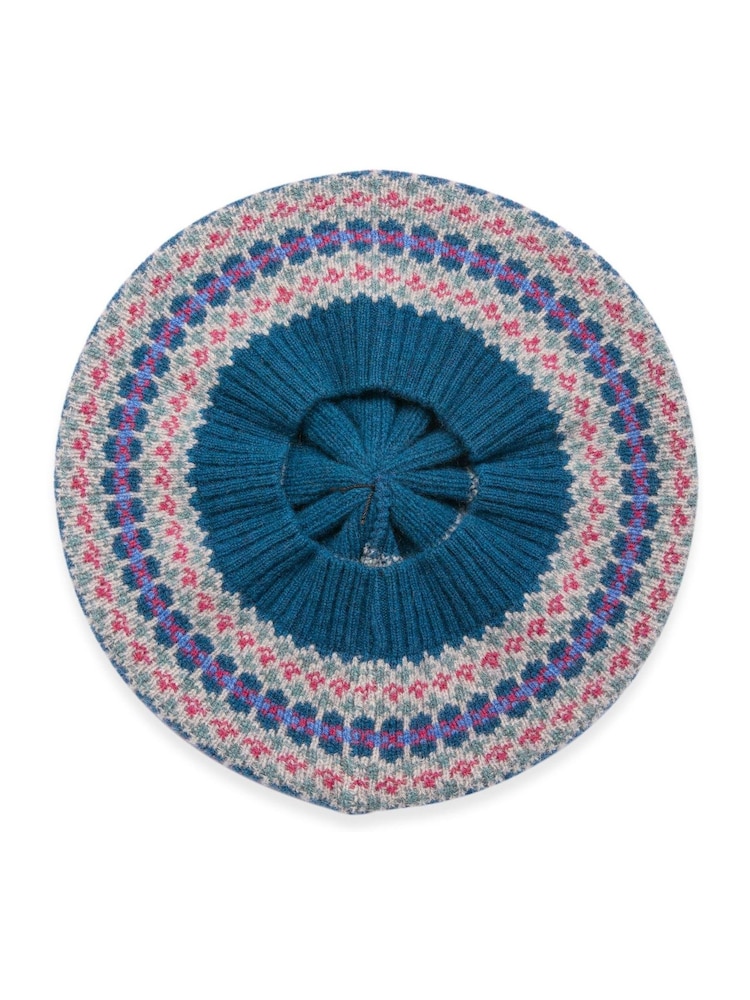 Celtic & Co Blue Lambswool Fair Isle Beret - Image 3 of 3 Celtic & Co Blue Lambswool Fair Isle Beret - Image 3 of 3