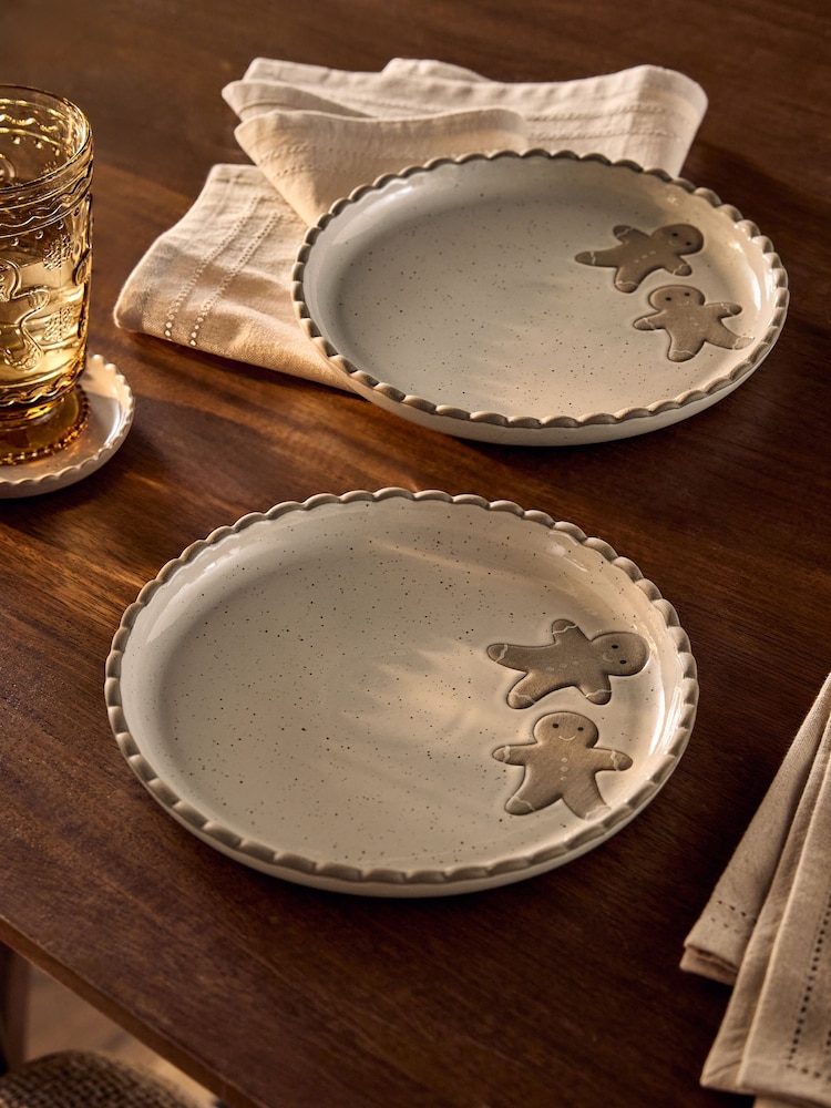Set of 2 Natural Christmas Gingerbread Side Plates - Image 1 of 4