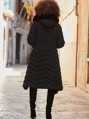 Sosandar Black Faux Fur Edge Detail Padded Coat - Image 3 of 5