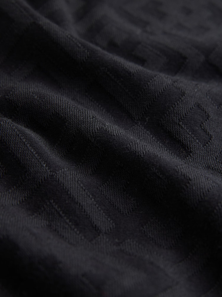 Black Muscle Fit Muscle Fit Smart Textured T-Shirt - Image 7 of 7 Black Muscle Fit Muscle Fit Smart Textured T-Shirt - Image 7 of 7