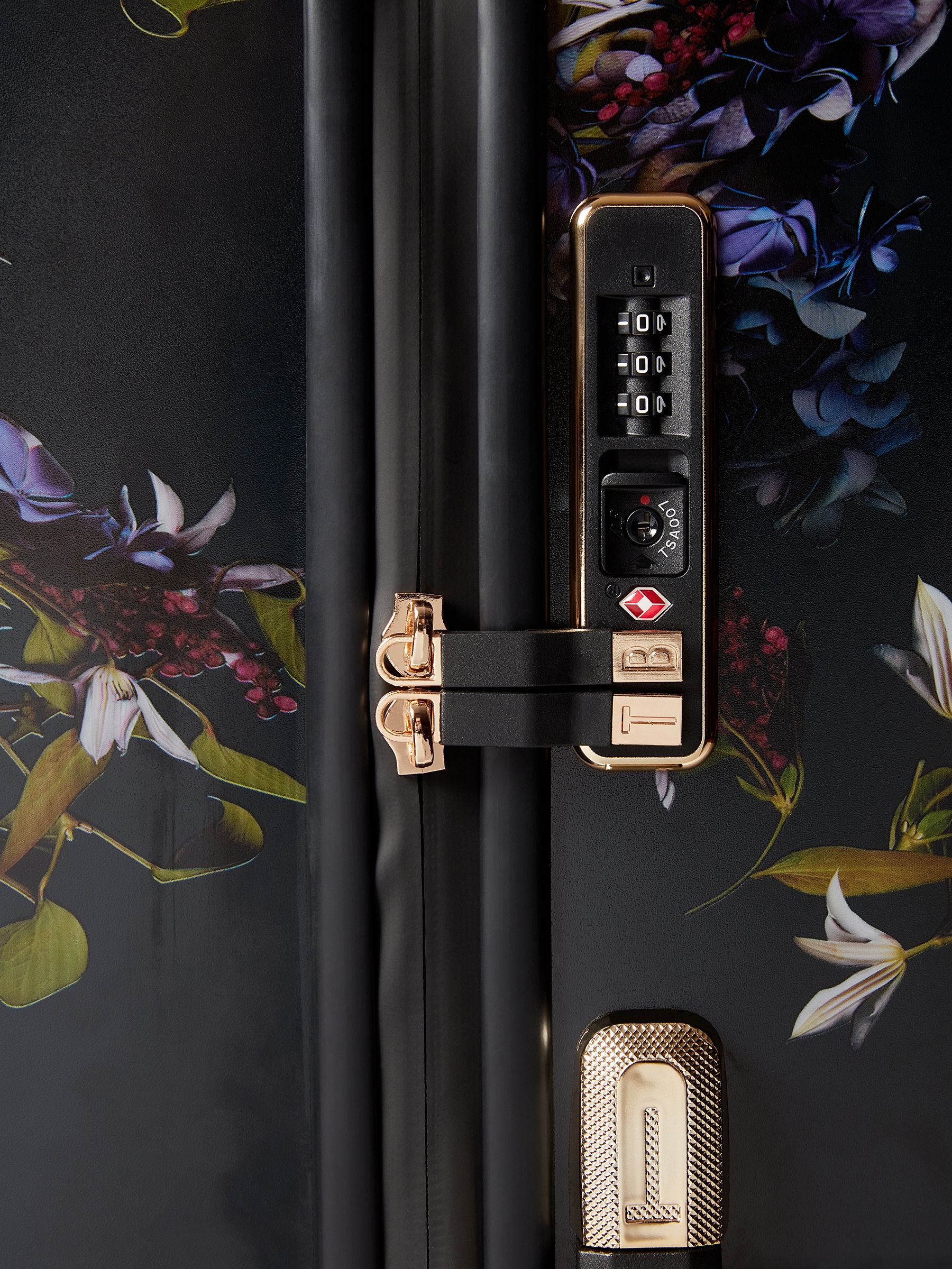 Next：日本 Ted Baker Midnight Bloom ミディアム スーツケース from