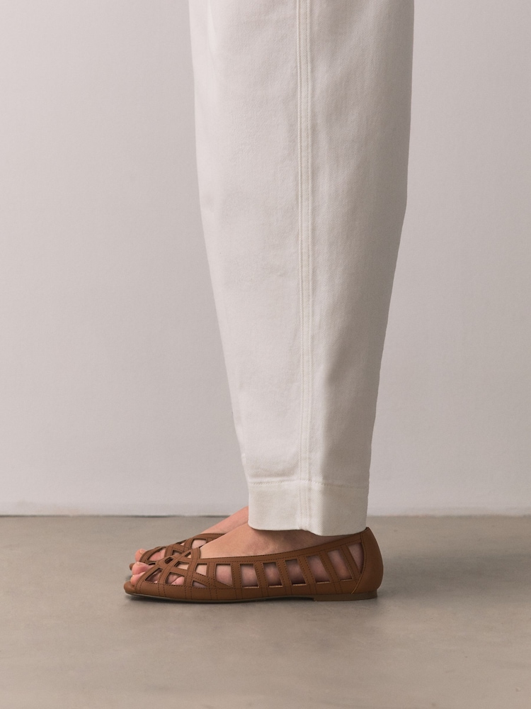 黃褐色棕色 - Forever Comfort® Peeptoe Flat Shoes - 圖片 2，共 9