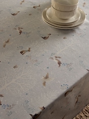 Winter Wonderland Animals Wipe Clean Table Cloth - Immagine 2 di 3