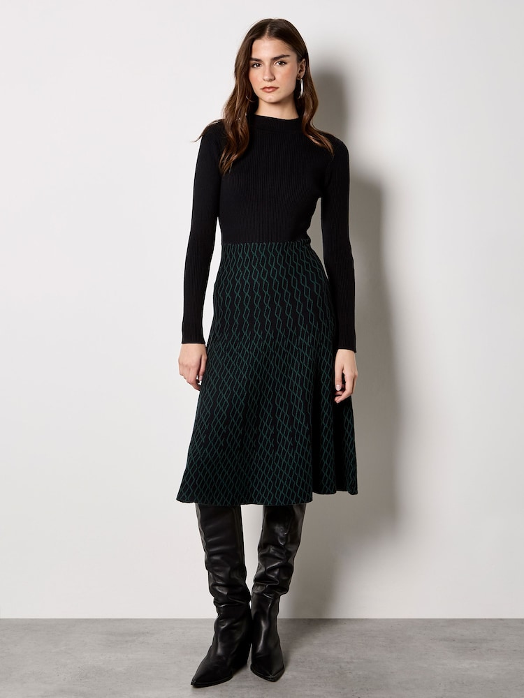 Apricot Black Diamond Skirt Plain Top Knit Dress - Image 1 of 4 Apricot Black Diamond Skirt Plain Top Knit Dress - Image 1 of 4