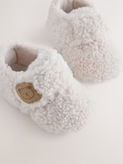 Cream Baby Cosy Touch Fasten Slippers (0-24mths) - Image 3 of 5