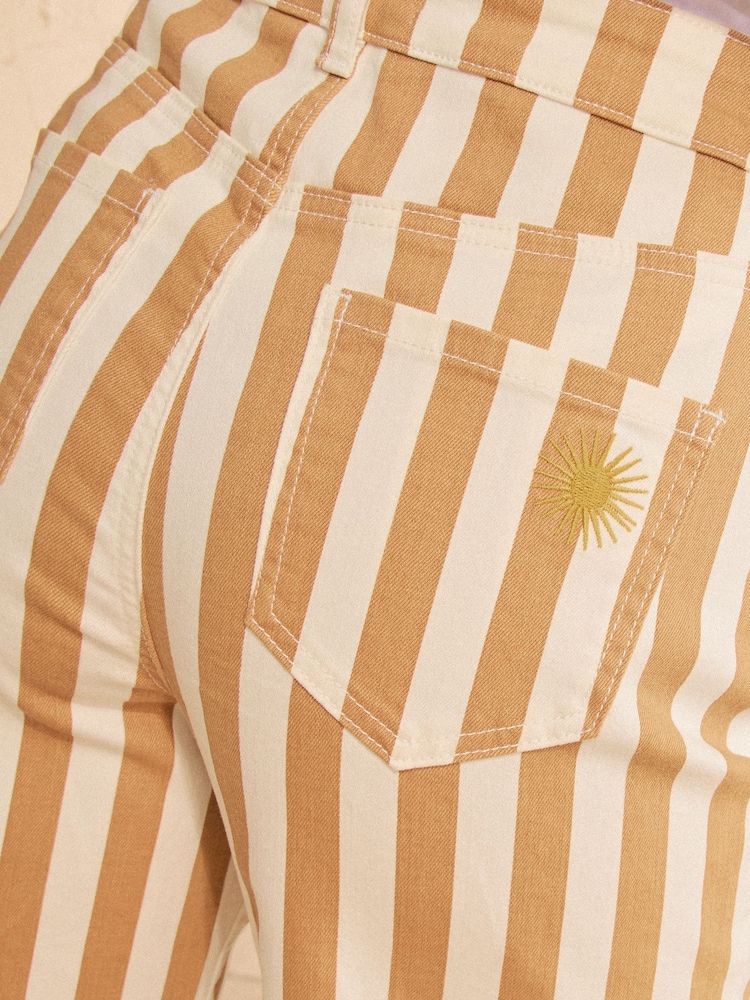 Love & Roses Ecru Straight Leg Crop Jeans With Stripe Detail - Image 2 of 5
