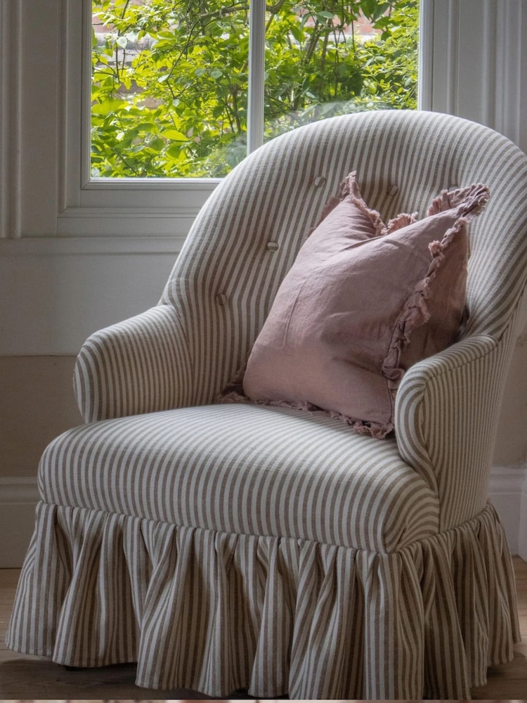 Ellenvale Interiors Pink Hallie Ruffle Cushion Cover - Image 2 of 5 Ellenvale Interiors Pink Hallie Ruffle Cushion Cover - Image 2 of 5