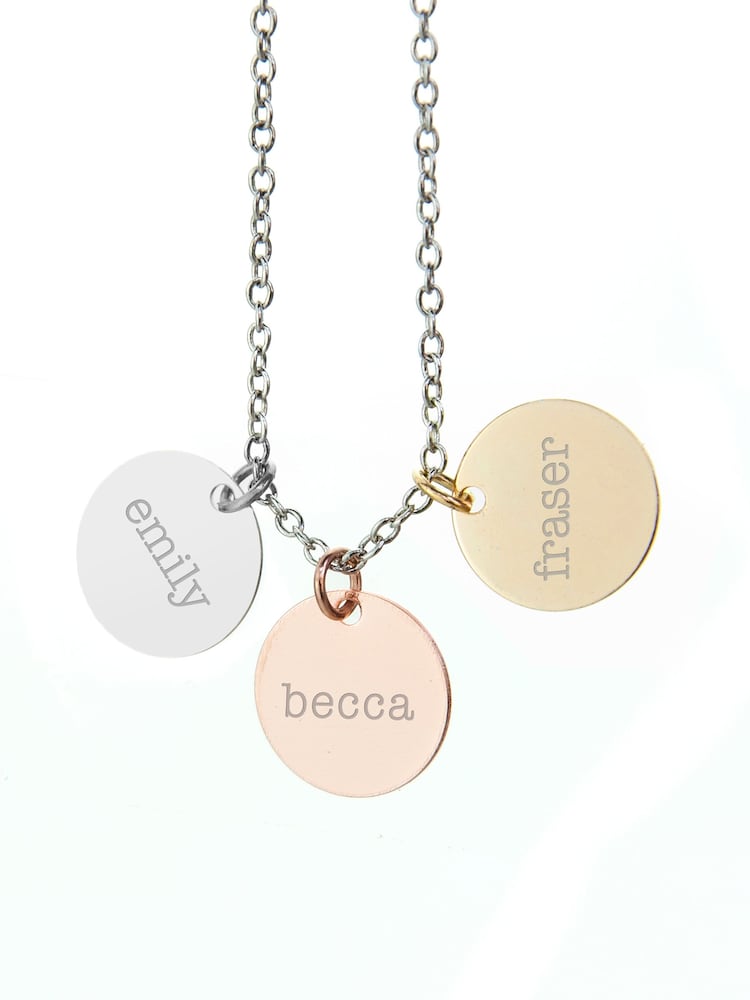 Treat Republic Personalised My Family Discs Necklace (Sans Serif) - Image 5 of 5 Treat Republic Personalised My Family Discs Necklace (Sans Serif) - Image 5 of 5