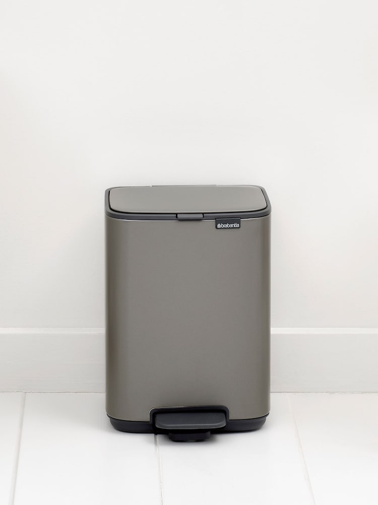 Brabantia Platinum Bo Pedal Bin 4L - Image 1 of 6