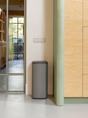 Brabantia Platinum Bo Pedal Bin 30L - Image 1 of 6