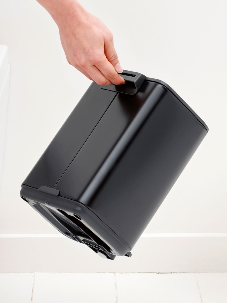 Brabantia Matt Black Bo Pedal Bin 4L - Image 2 of 6