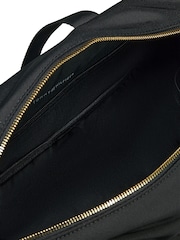 Schwarz - Tommy Hilfiger Essential Wickeltasche - Bild 7 von 7