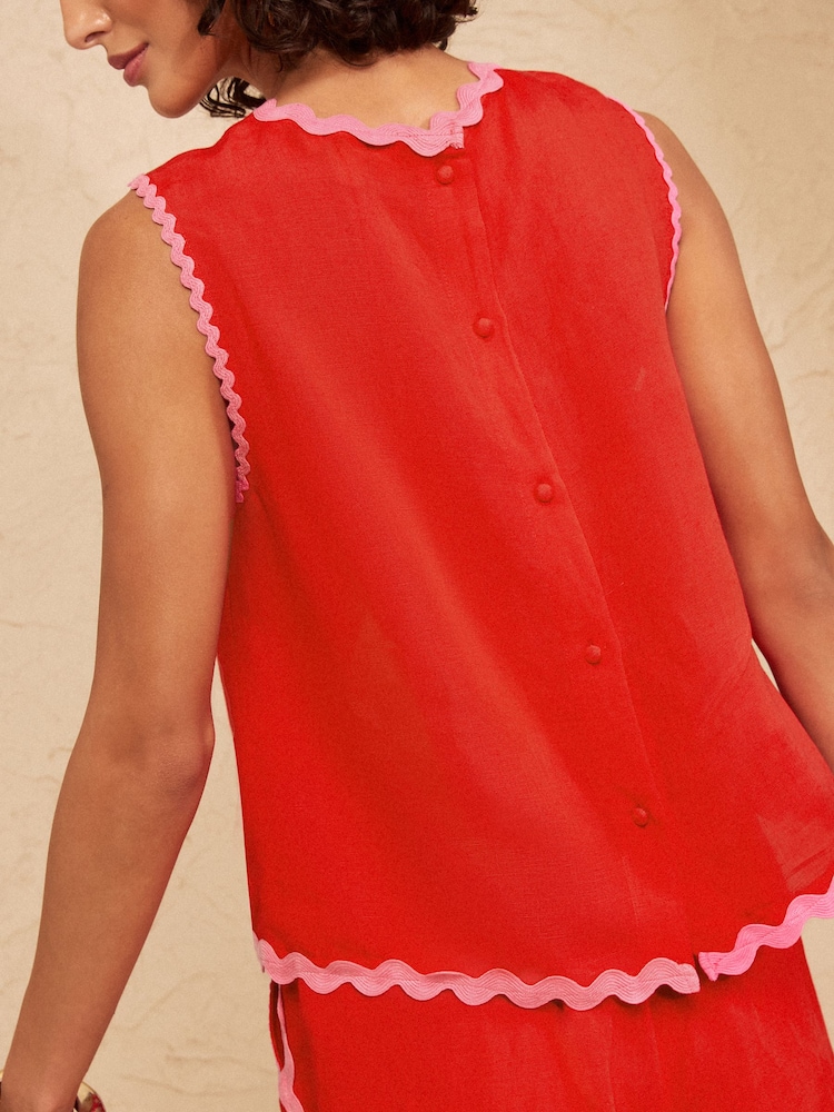 Love & Roses Red Viscose/Linen Blend Ric Rac Trim Shell Top - Image 4 of 4