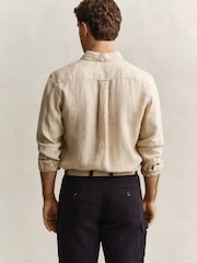 لون طبيعي - GANT Garment Dyed Linen Pocket Shirt - صورة 3 من 6