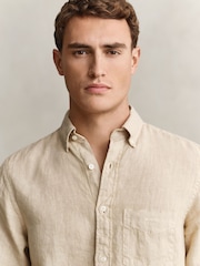 لون طبيعي - GANT Garment Dyed Linen Pocket Shirt - صورة 4 من 6