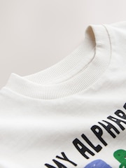 White Alphabet - Long Sleeve Graphic T-Shirt (3mths-7yrs) - תמונה 8 מתוך 8