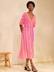 Love & Roses Wrap Front Striped Gold Detail Knitted Midi Dress - Bild 3 von 4