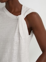 Reiss White Taylor Linen Twist-Detail T-Shirt - Image 4 of 6