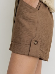 Reiss Avril Belted Button-Tab Short - Bild 3 von 7
