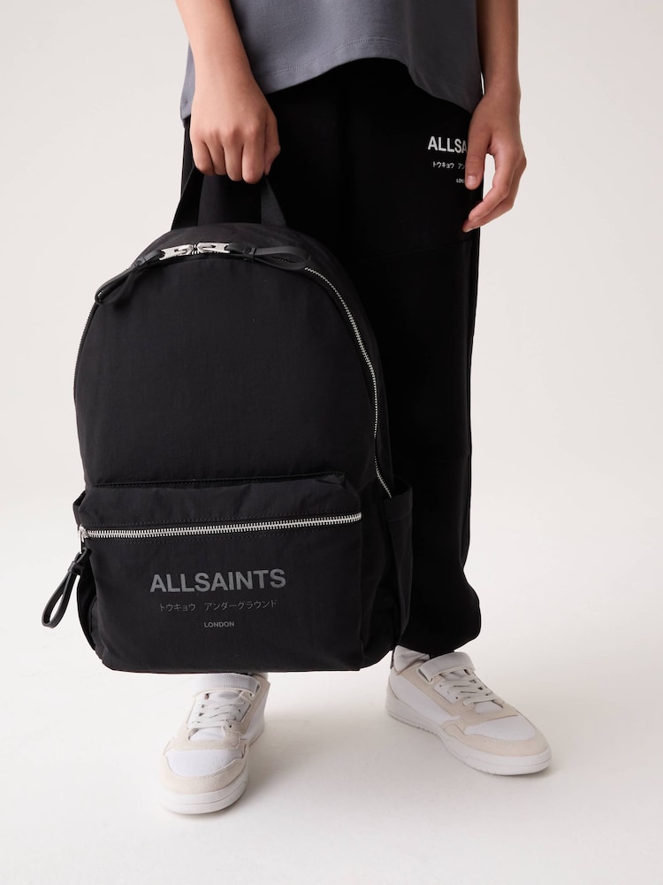 حقيبة ظهر تشكيلة Back to School بشعار Undeground من SmallSaints - صورة 2 من 6 حقيبة ظهر تشكيلة Back to School بشعار Undeground من SmallSaints - صورة 2 من 6
