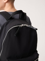 حقيبة ظهر تشكيلة Back to School بشعار Undeground من SmallSaints - صورة 5 من 6