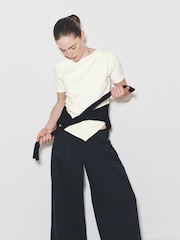 The Set Asymmetrical Hem T-Shirts 2 Pack Black/White - Image 4 of 9
