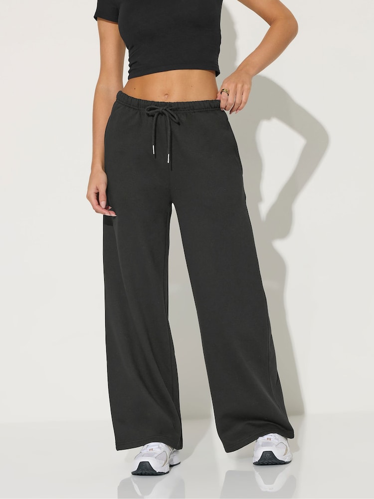 PixieGirl Petite Thin Waistband Wide Leg Joggers - תמונה 2 מתוך 5 PixieGirl Petite Thin Waistband Wide Leg Joggers - תמונה 2 מתוך 5