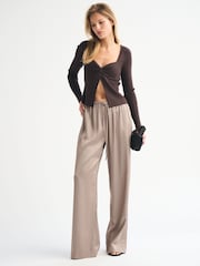 Abercrombie & Fitch Brown Bra Free Long Sleeve Twist Top - Image 6 of 7