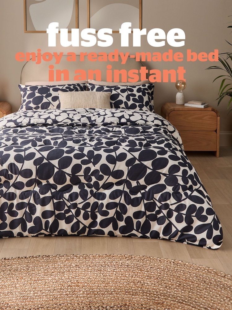 Silentnight Leaf Print Coverless Duvet And Pillowcase Set - Image 2 of 8 Silentnight Leaf Print Coverless Duvet And Pillowcase Set - Image 2 of 8